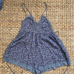 Abercrombie - Floral Romper - Size S